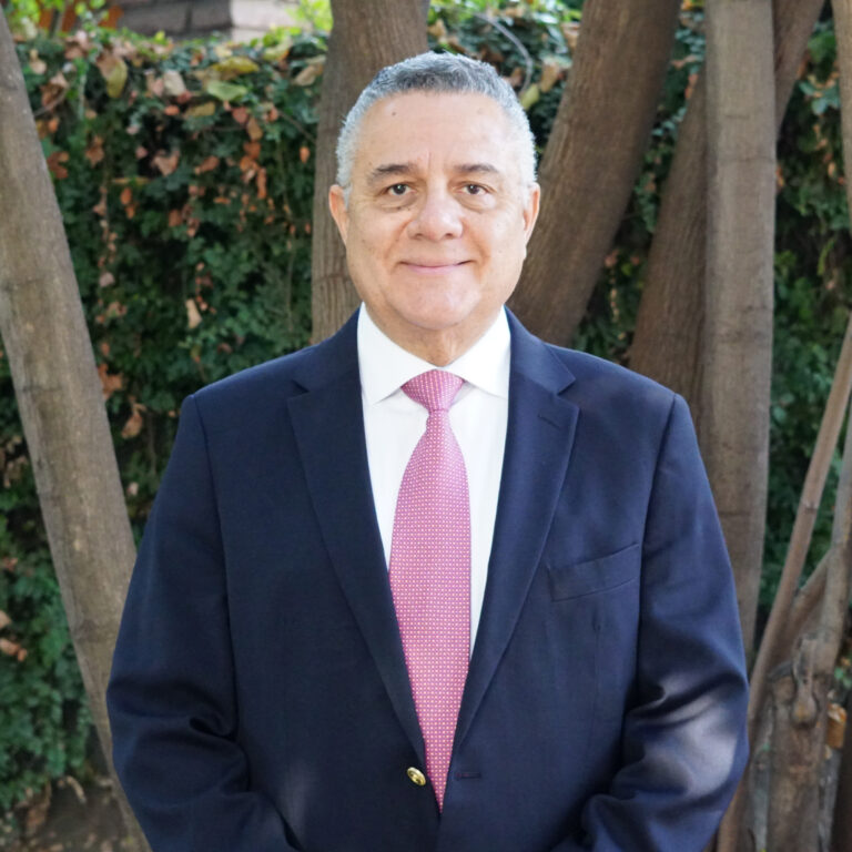 GINO VILLANUEVA